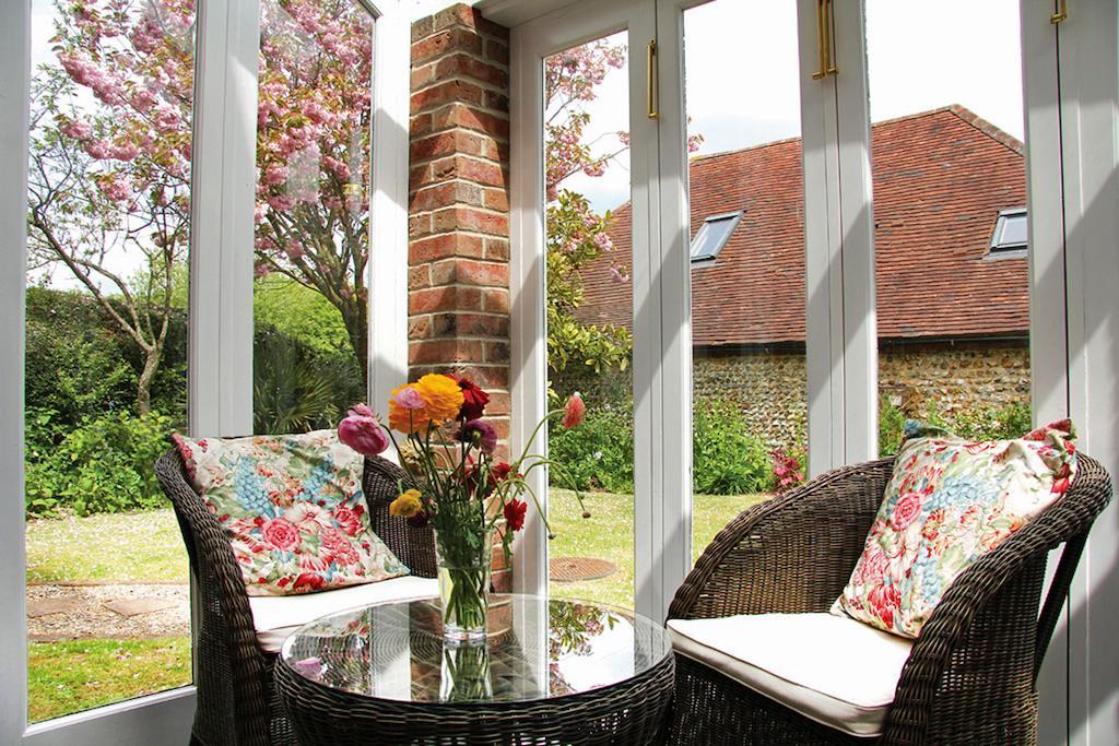 Lockgate Dairy Bed and Breakfast Chichester Exteriör bild