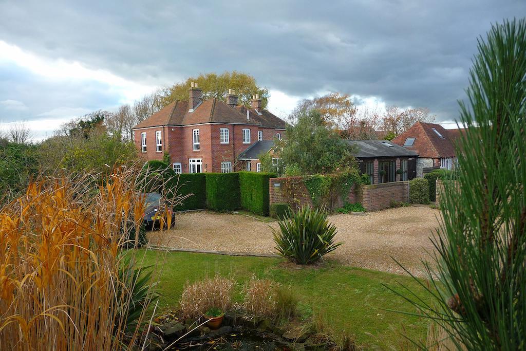 Lockgate Dairy Bed and Breakfast Chichester Exteriör bild