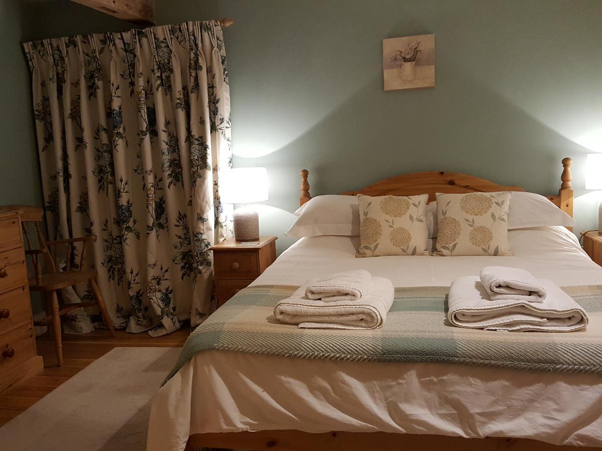 Lockgate Dairy Bed and Breakfast Chichester Exteriör bild