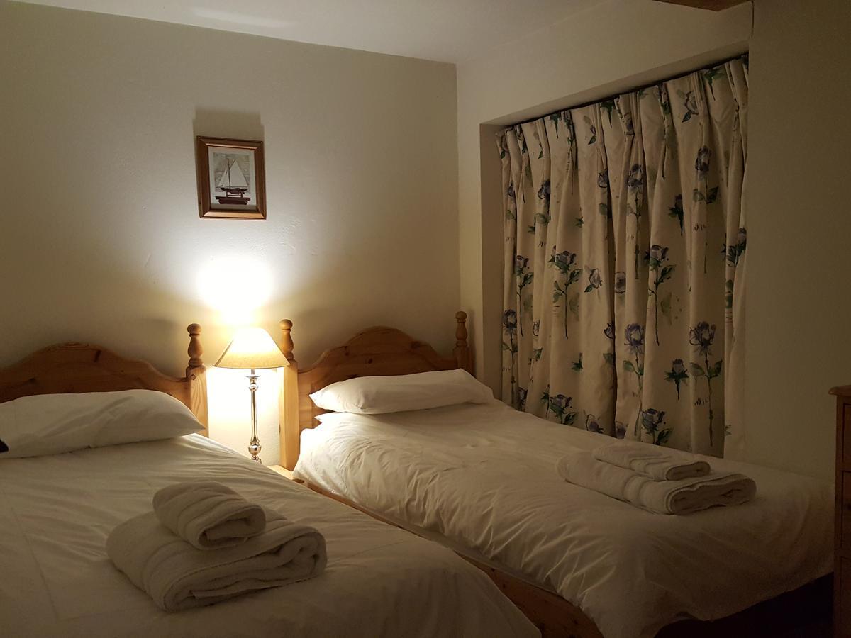 Lockgate Dairy Bed and Breakfast Chichester Exteriör bild