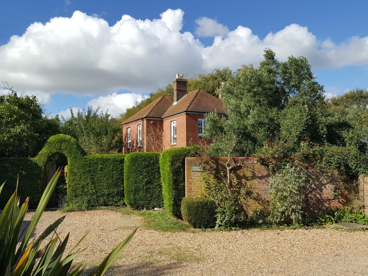 Lockgate Dairy Bed and Breakfast Chichester Exteriör bild
